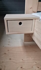 houten nachtkastje  AanHang met lade
